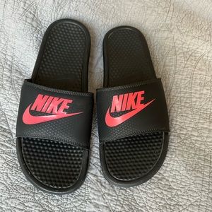Men’s Nike slides